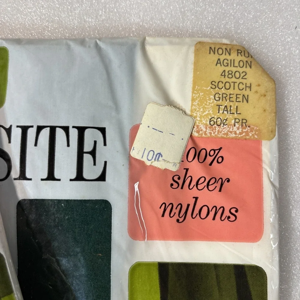 Lot of 12 Pairs Vintage Ladies Nylon‎ Hosiery Stockings / Sheers, New NOS